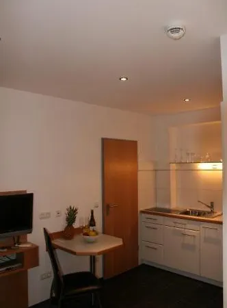 Apart-hotel Apartment-haus 3*