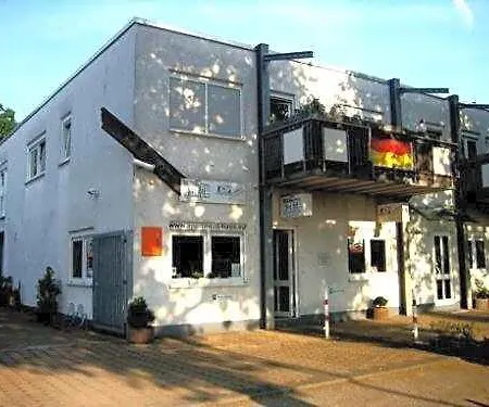 Apartment-haus 3*